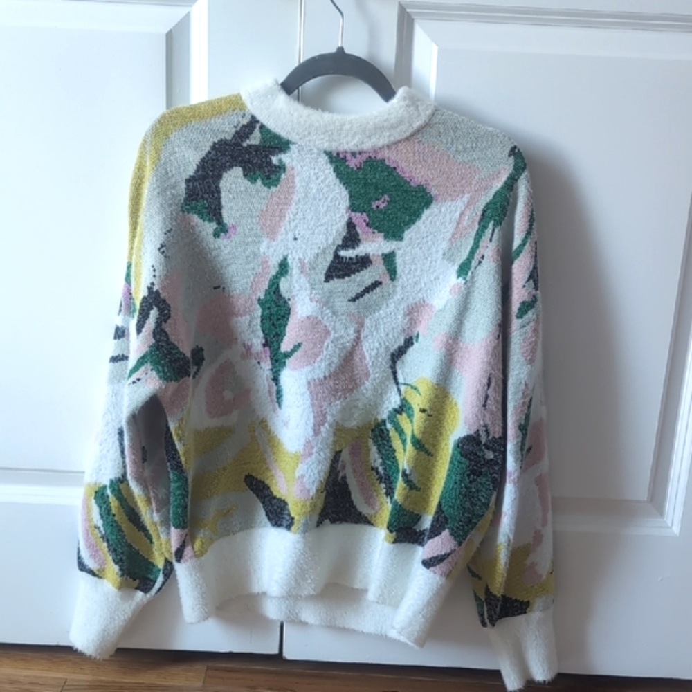 Floral Patterned Sweater - Picture 6 of 7